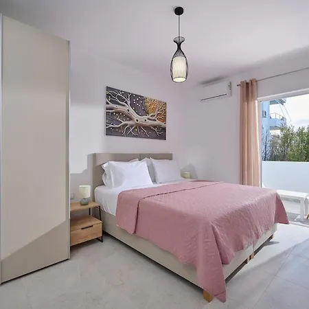 Kallisti Thea Apartment