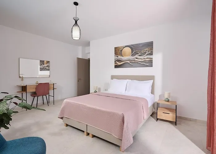 Kallisti Thea Chania (Crete)